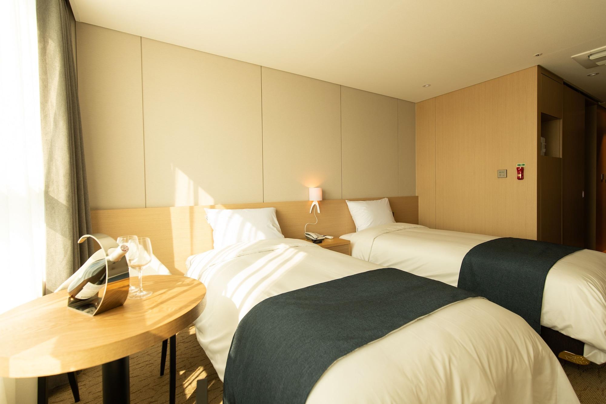Hotel Winstory Seogwipo Ngoại thất bức ảnh