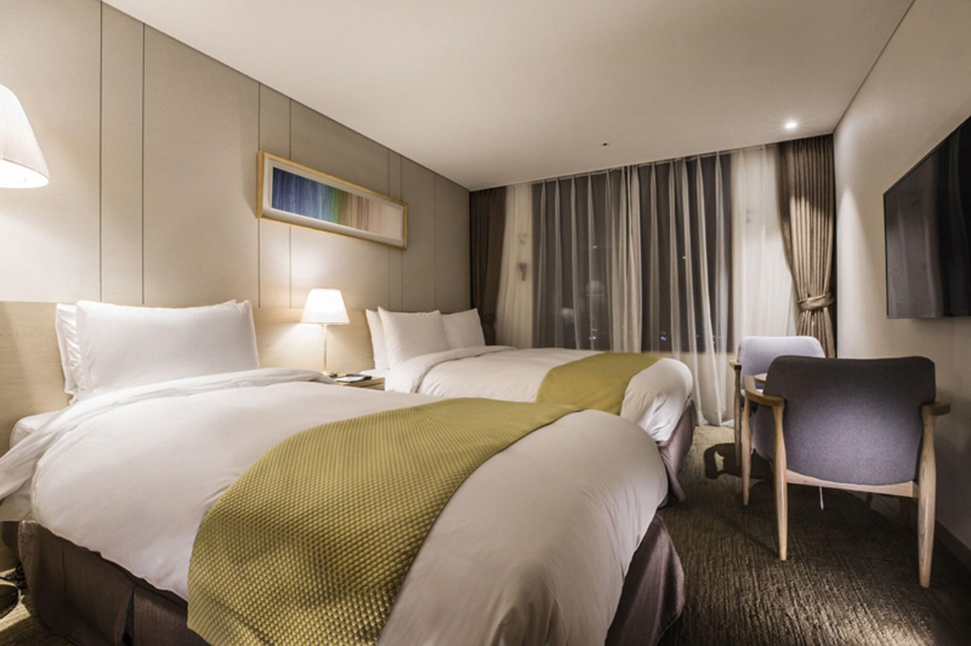 Hotel Winstory Seogwipo Ngoại thất bức ảnh