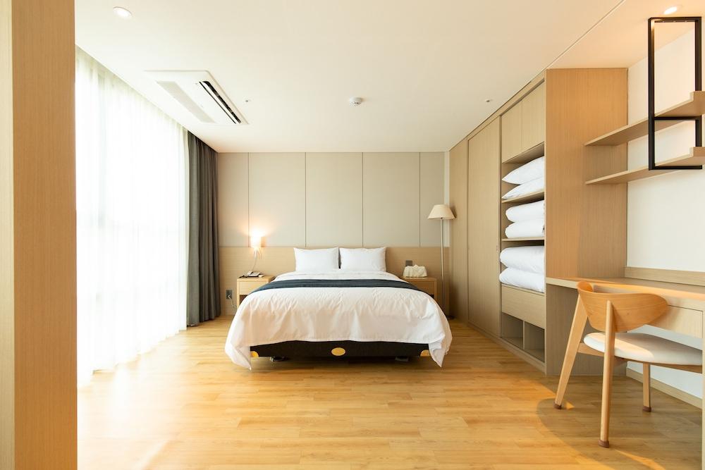 Hotel Winstory Seogwipo Ngoại thất bức ảnh