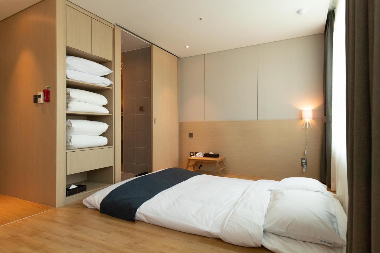 Hotel Winstory Seogwipo Ngoại thất bức ảnh