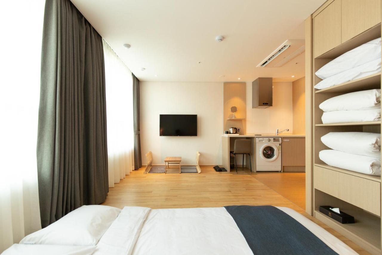 Hotel Winstory Seogwipo Ngoại thất bức ảnh