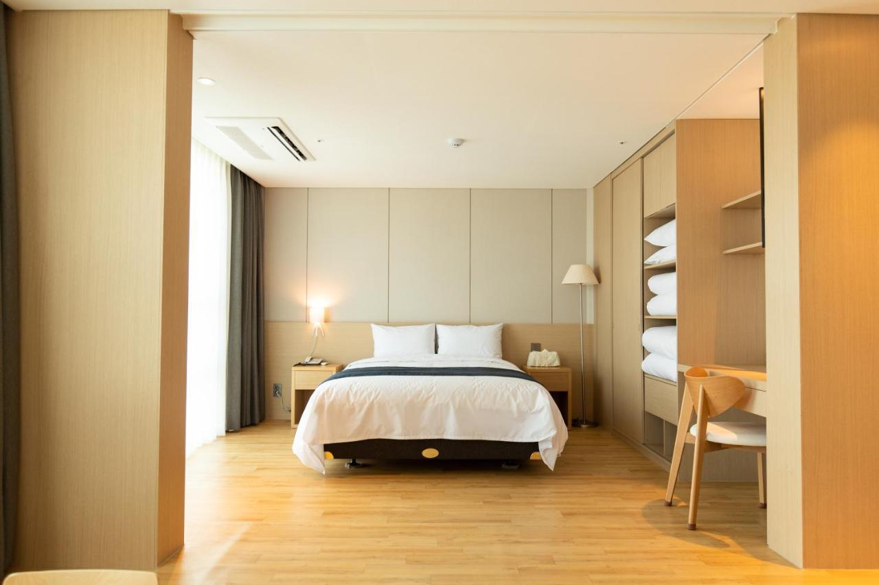 Hotel Winstory Seogwipo Ngoại thất bức ảnh