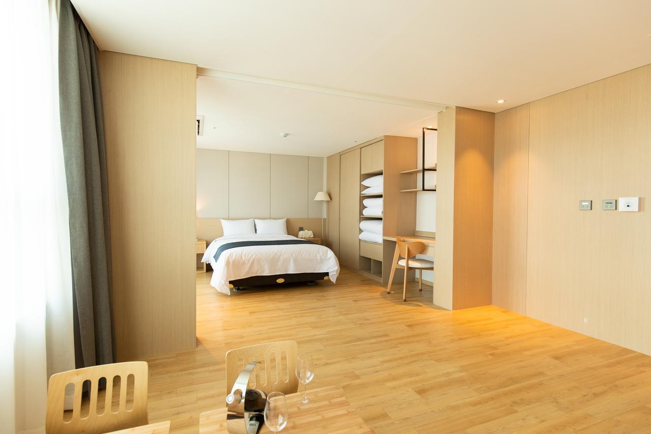 Hotel Winstory Seogwipo Ngoại thất bức ảnh