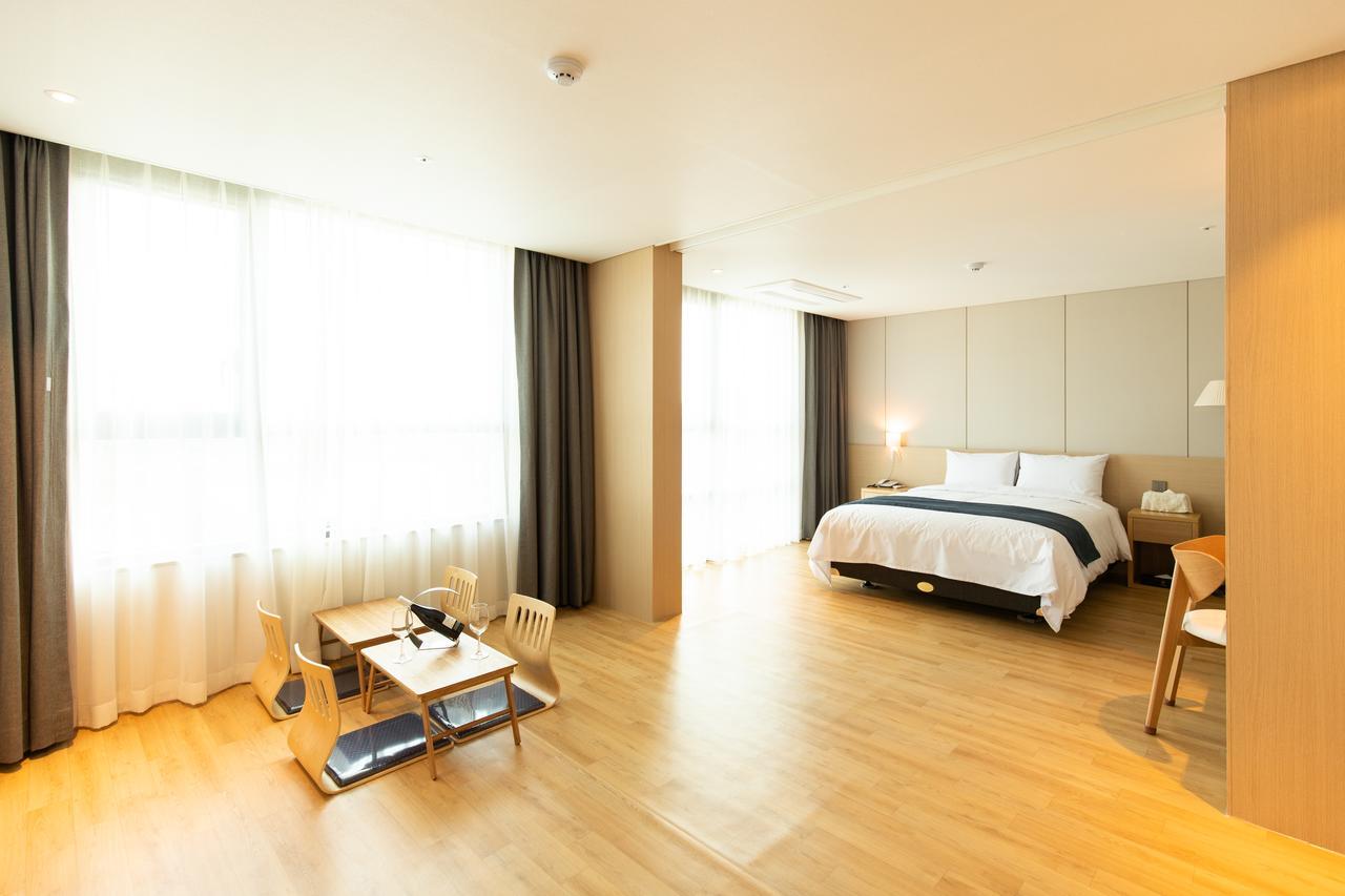 Hotel Winstory Seogwipo Ngoại thất bức ảnh