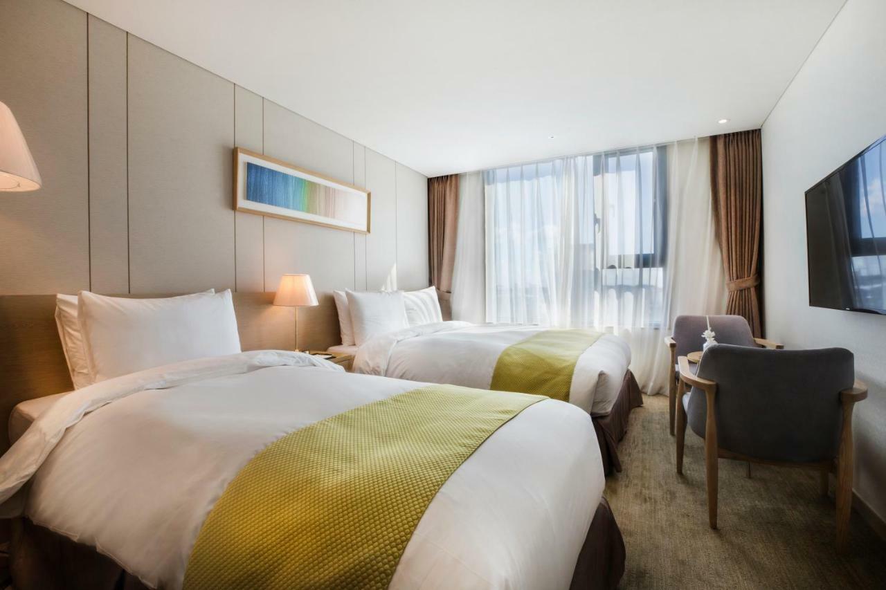 Hotel Winstory Seogwipo Ngoại thất bức ảnh